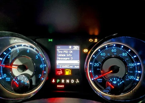 2013 Chrysler Town & Country Touring L z USA, uszkodzony, nr VIN 2C4RC1CG6DR534273